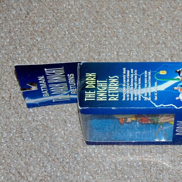 2004 DC Direct Batman: The Dark Knight Returns Robin Figure Complete in Box - Picture 5 of 9